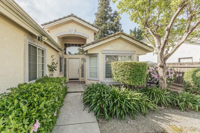 6173 W Pinedale Avenue, Fresno, CA 93722