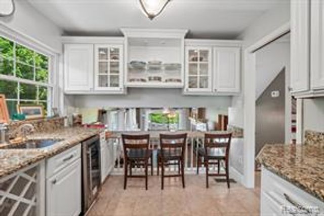1424 Fairway Drive, Birmingham, MI 48009