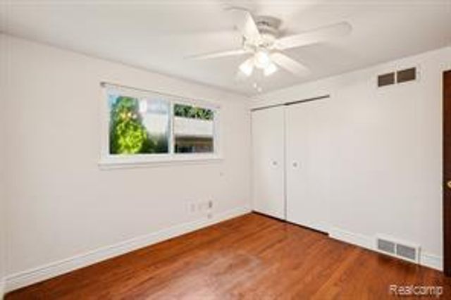 1424 Fairway Drive, Birmingham, MI 48009
