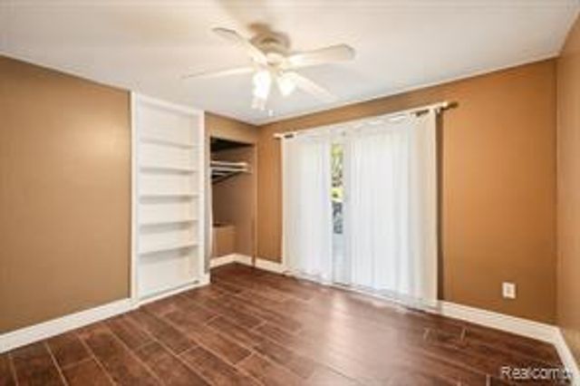 1424 Fairway Drive, Birmingham, MI 48009
