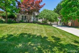 1424 Fairway Drive, Birmingham, MI 48009