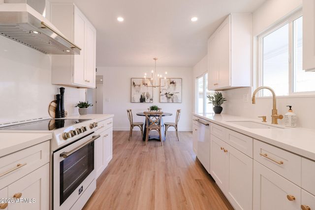 14201 N BOLIVAR Drive, Sun City, AZ 85351