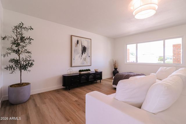 14201 N BOLIVAR Drive, Sun City, AZ 85351