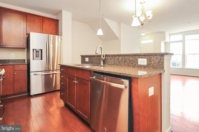 43520 STONECLIFF TER, Chantilly, VA 20152