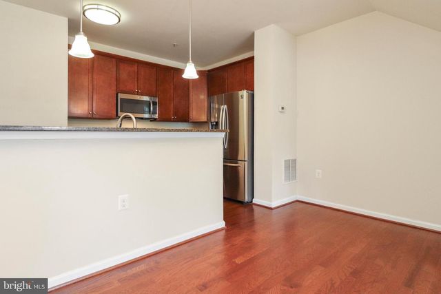43520 STONECLIFF TER, Chantilly, VA 20152