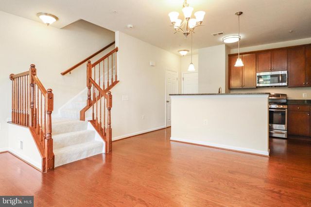 43520 STONECLIFF TER, Chantilly, VA 20152