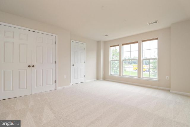 43520 STONECLIFF TER, Chantilly, VA 20152