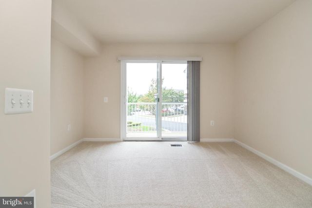 43520 STONECLIFF TER, Chantilly, VA 20152