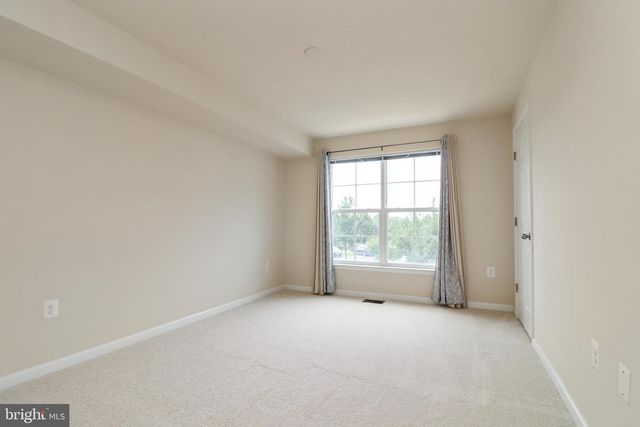 43520 STONECLIFF TER, Chantilly, VA 20152