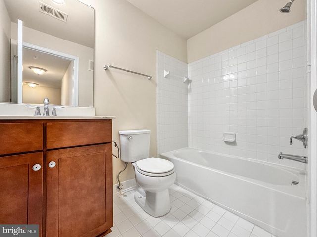 43520 STONECLIFF TER, Chantilly, VA 20152