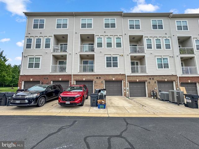 43520 STONECLIFF TER, Chantilly, VA 20152