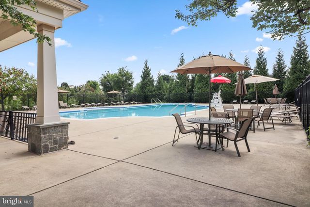 43520 STONECLIFF TER, Chantilly, VA 20152