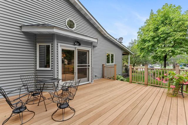 2966 Thunder Bay Road, Little Canada, MN 55117