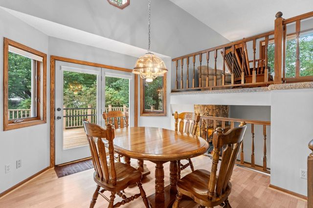 2966 Thunder Bay Road, Little Canada, MN 55117