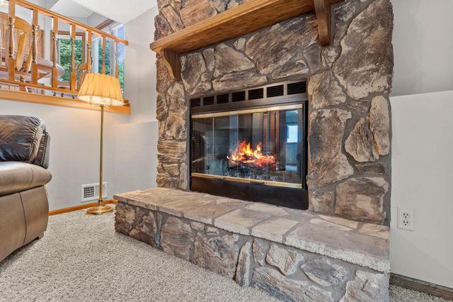 2966 Thunder Bay Road, Little Canada, MN 55117