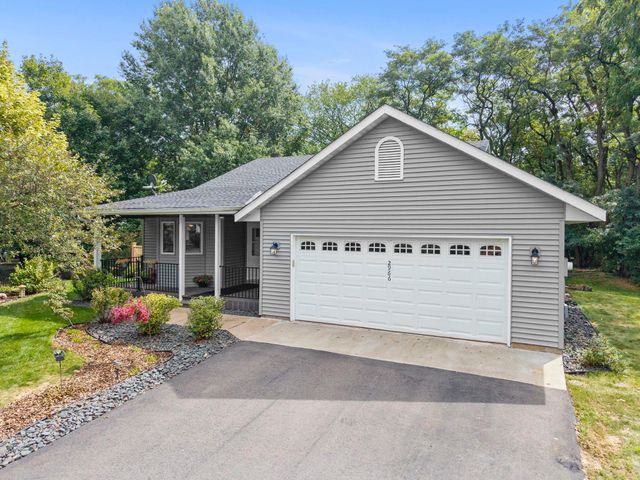 2966 Thunder Bay Road, Little Canada, MN 55117