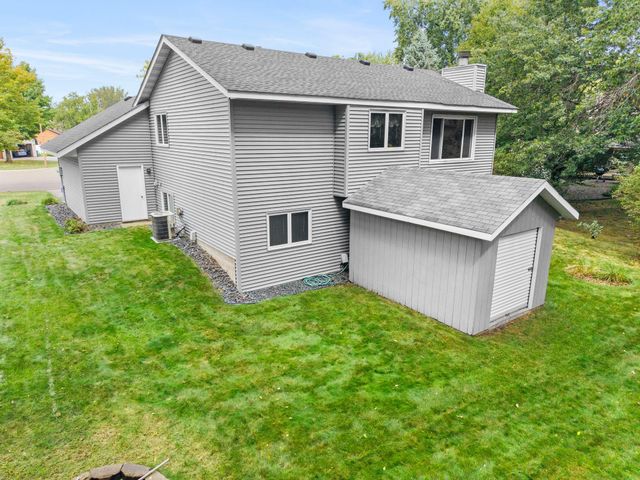 2966 Thunder Bay Road, Little Canada, MN 55117