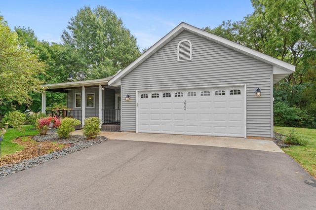 2966 Thunder Bay Road, Little Canada, MN 55117