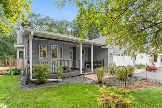 2966 Thunder Bay Road, Little Canada, MN 55117