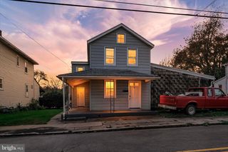 722 JESSOP PL, York, PA 17401