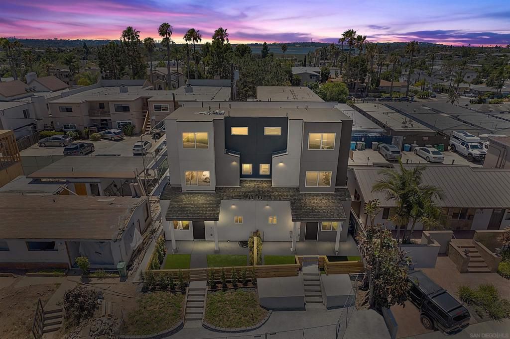 2139 Balboa Ave, San Diego, CA 92109 — exterior