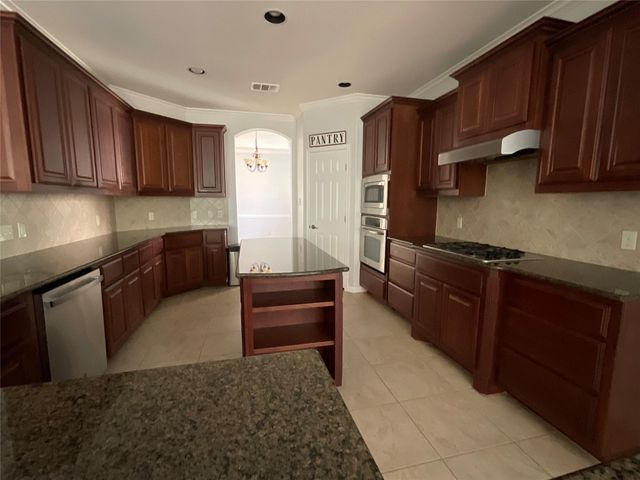 212 Choke Canyon LN, Georgetown, TX 78628