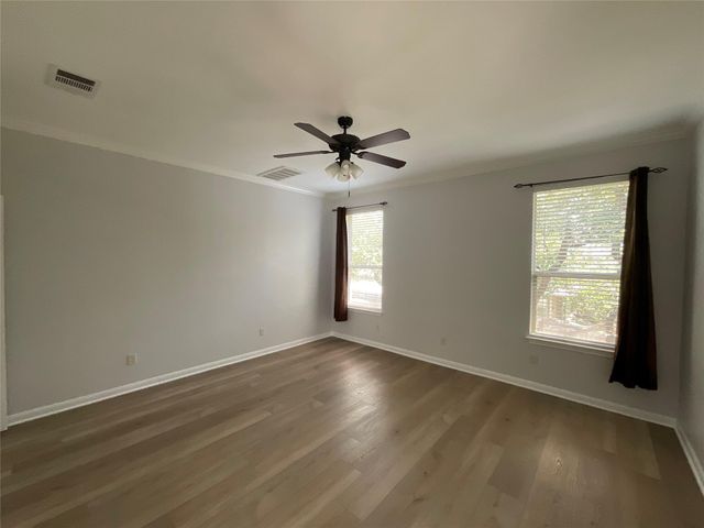 212 Choke Canyon LN, Georgetown, TX 78628