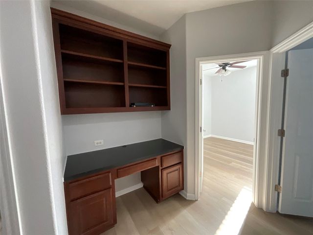 212 Choke Canyon LN, Georgetown, TX 78628