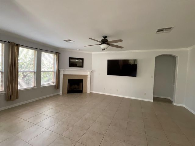 212 Choke Canyon LN, Georgetown, TX 78628
