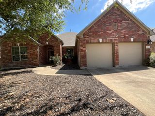 212 Choke Canyon LN, Georgetown, TX 78628