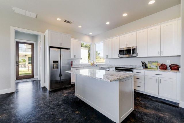 1506 Hill Top DR A,B,& E, Granite Shoals, TX 78654