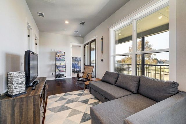 1506 Hill Top DR A,B,& E, Granite Shoals, TX 78654