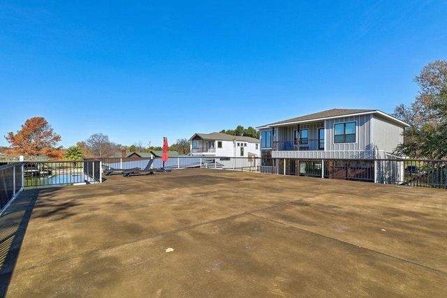 1506 Hill Top DR A,B,& E, Granite Shoals, TX 78654