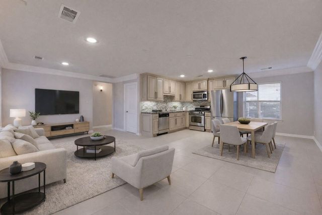 14014 Hampton Cove Drive, Houston, TX 77077