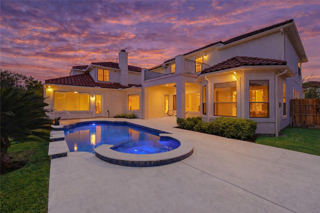 14014 Hampton Cove Drive, Houston, TX 77077