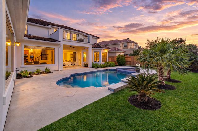 14014 Hampton Cove Drive, Houston, TX 77077