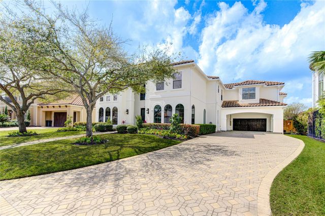 14014 Hampton Cove Drive, Houston, TX 77077