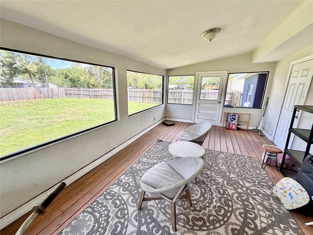 37641 HENDLEY AVENUE, Dade City, FL 33525
