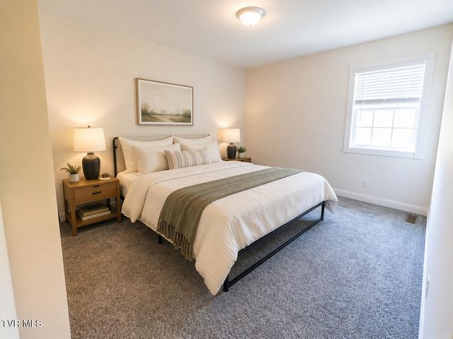 192 Blueberry Hill Drive, Pennington Gap, VA 24277