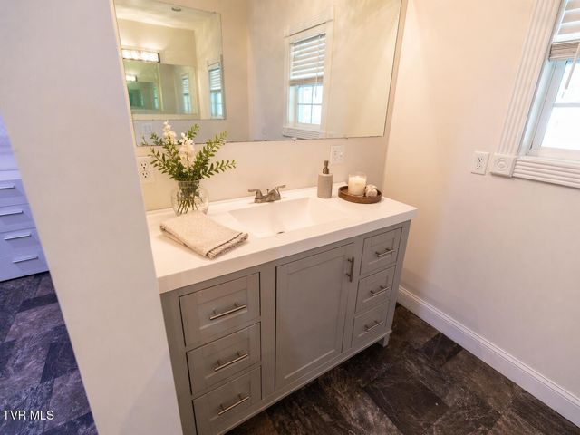 192 Blueberry Hill Drive, Pennington Gap, VA 24277