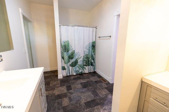 192 Blueberry Hill Drive, Pennington Gap, VA 24277