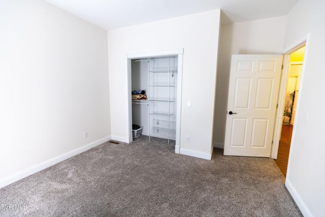 192 Blueberry Hill Drive, Pennington Gap, VA 24277