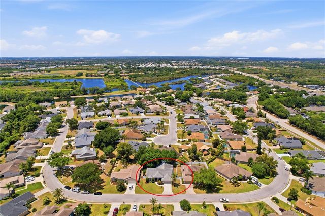 6130 55TH AVENUE CIRCLE E, Bradenton, FL 34203