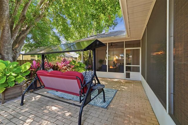 6130 55TH AVENUE CIRCLE E, Bradenton, FL 34203