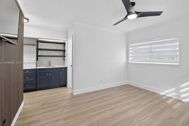 730 N 72nd Way, Hollywood, FL 33024