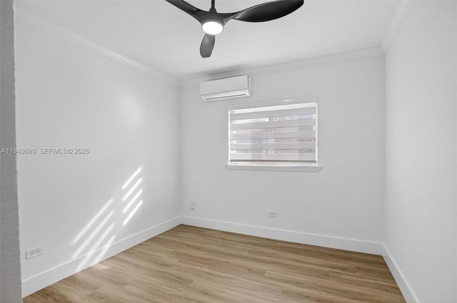 730 N 72nd Way, Hollywood, FL 33024