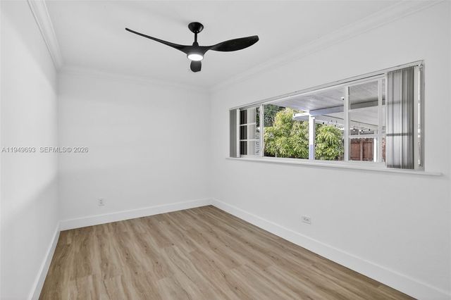 730 N 72nd Way, Hollywood, FL 33024