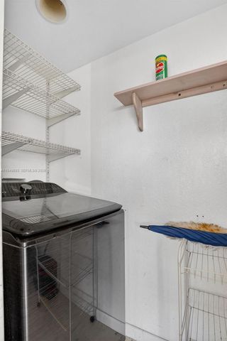 730 N 72nd Way, Hollywood, FL 33024