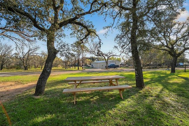 108 Monte Vista DR, Burnet, TX 78611