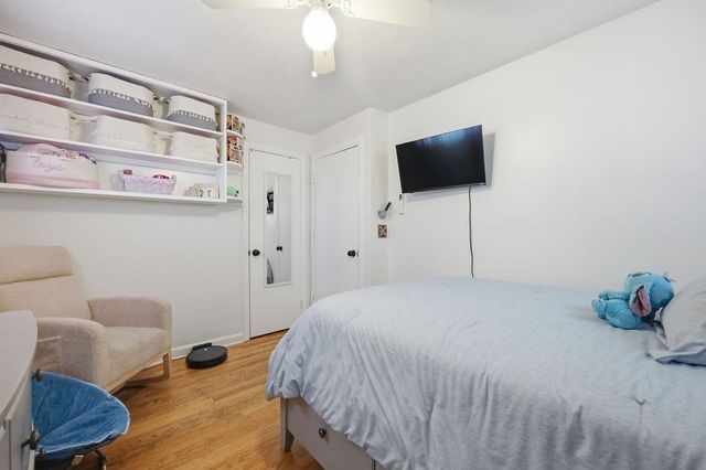 191 Monrovia St, Springfield, MA 01104